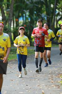 BIB: 0447
                            <button type="button" onclick="openModal(5126048)" class="btn btn-primary btn-sm float-right btn-popup" data-toggle="modal" data-target=".modal-high-quality">
                        <i class="fas fa-shopping-cart"></i> Add to Cart
                    </button>
                                            <button type="button" onclick="isThisMe(5126048, true)" class="btn btn-success btn-sm float-right btn-popup btn-isme hidden" data-toggle="tooltip" data-placement="bottom" title="นี่คือรูปของคุณใช่ไหม คลิกที่นี่เพื่อเอาเข้าอัลบั้ม">
                        <i class="fas fa-plus"></i> Add to album
                    </button>
                    <button type="button" onclick="isThisMe(5126048, false)" class="btn btn-warning btn-sm float-right btn-popup btn-isnotme hidden">
                        <i class="fas fa-ban"></i> Remove from album
                    </button>